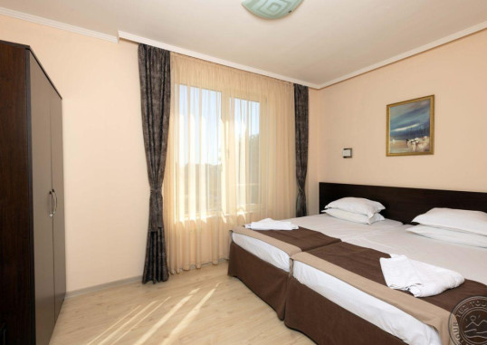 ROME PALACE DELUXE AH 22