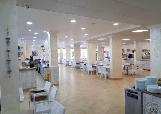 HOTEL RIVA 11