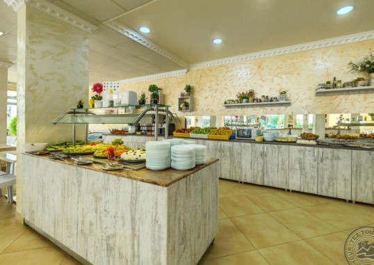 HOTEL RIVA 23