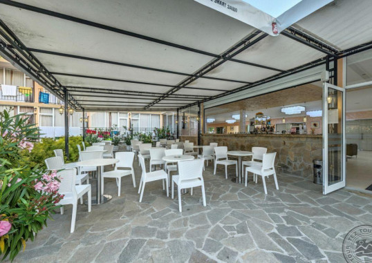 HOTEL RIVA 30