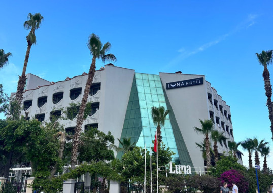 CAMYUVA LUNA HOTEL 6
