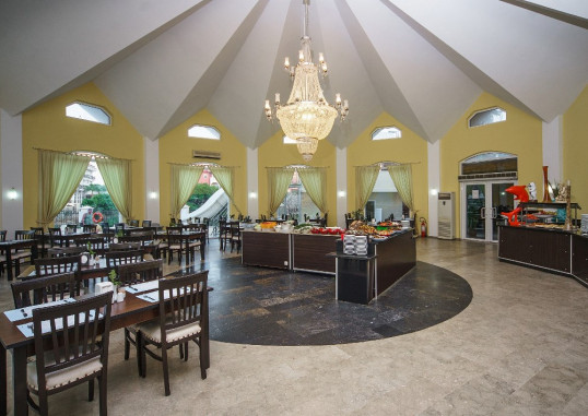 CAMYUVA LUNA HOTEL 13