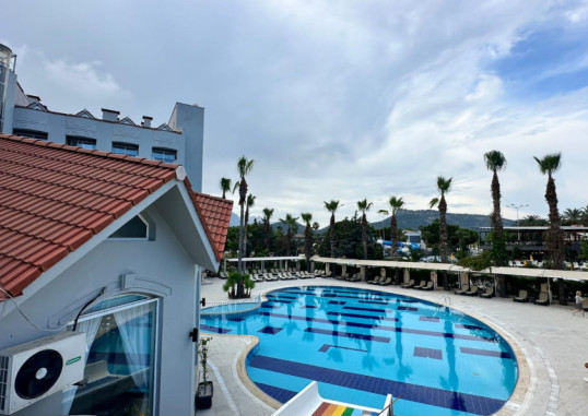 CAMYUVA LUNA HOTEL 27