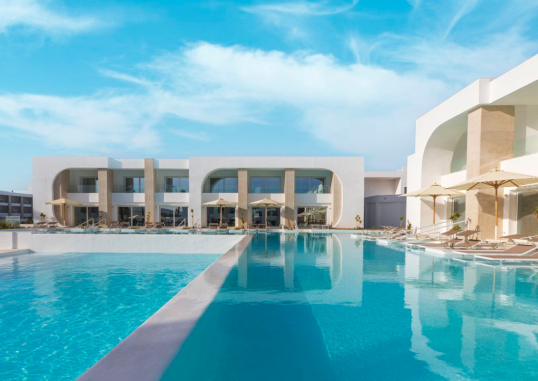 Deluxe Swim Up PV Room 3