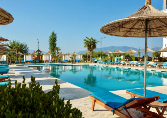 KRAAL HOTEL 3