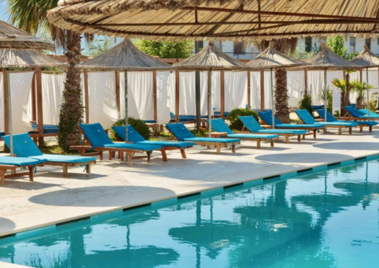 KRAAL HOTEL 6