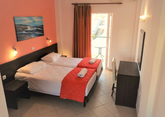 OASIS BEACH CLUB 5