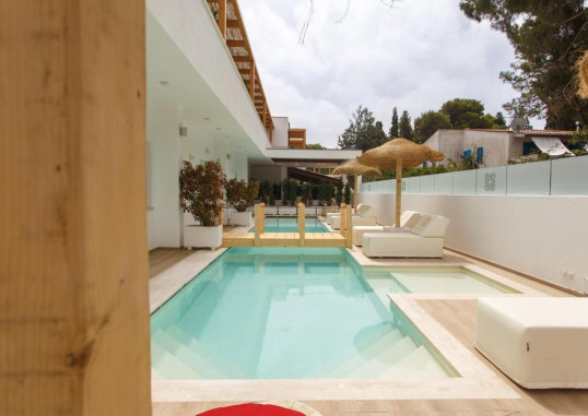 NOHA LIFESTYLE HOTEL (ADULTS ONLY) 2