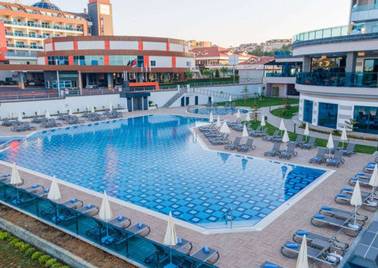 LONICERA PREMIUM HOTEL 28