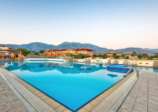 KAVROS RESORT 4