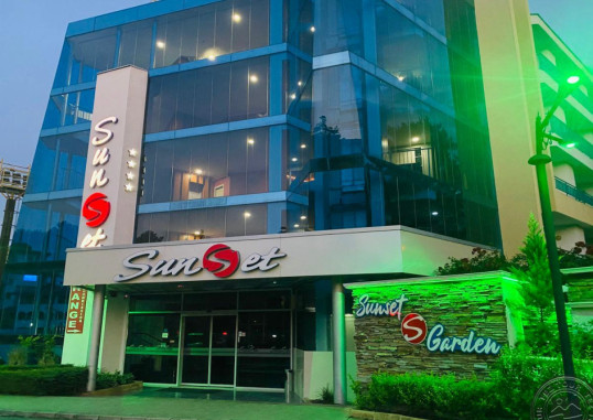 SUNSET HOTEL 2
