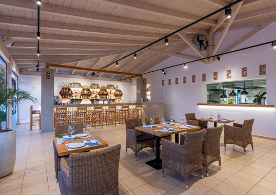 HOTEL HARA ILIOS VILLAGE 11