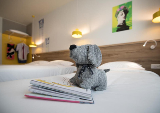IBIS STYLES ATHENS ROUTES 6