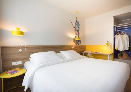 IBIS STYLES ATHENS ROUTES 8