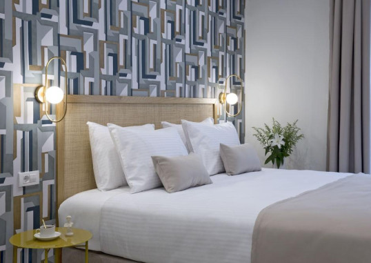 HYPNOS INN ATHENS HOTEL 8
