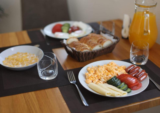 BLISS HOTEL 5