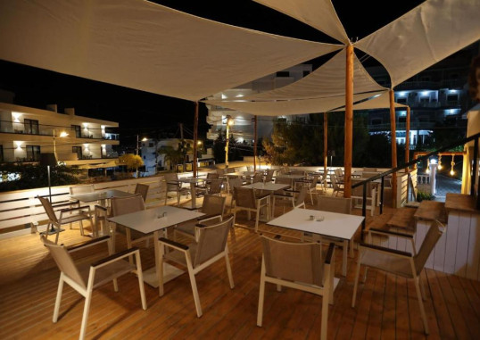 BLISS HOTEL 25