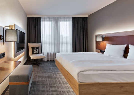 MOXY BERLIN HUMBOLDTHAIN PARK 13
