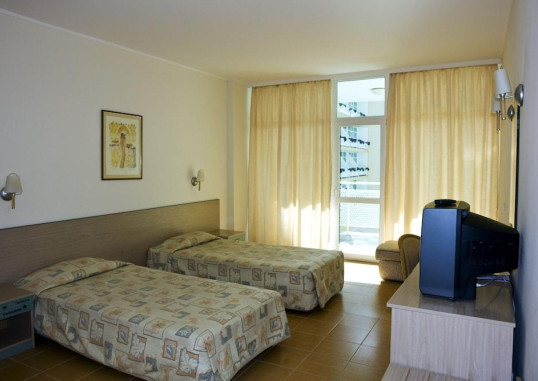 GRAND HOTEL NIRVANA 12