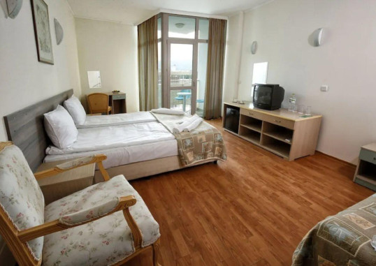 GRAND HOTEL NIRVANA 18