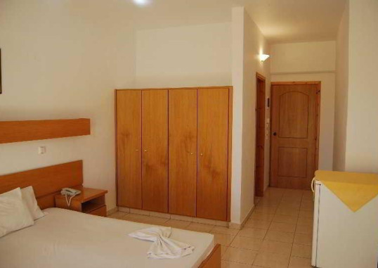 FANTASY RESORT HOTEL 17
