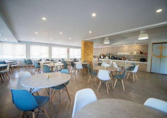 FANTASY RESORT HOTEL 23