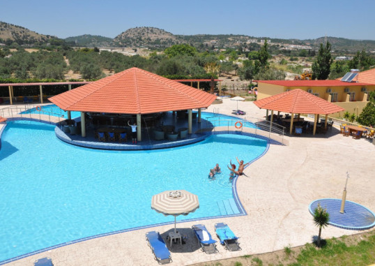 FANTASY RESORT HOTEL 3