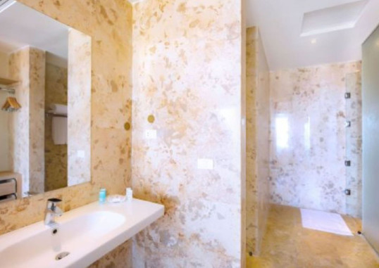 AJIRA RESORT SAHL HASHEESH 5