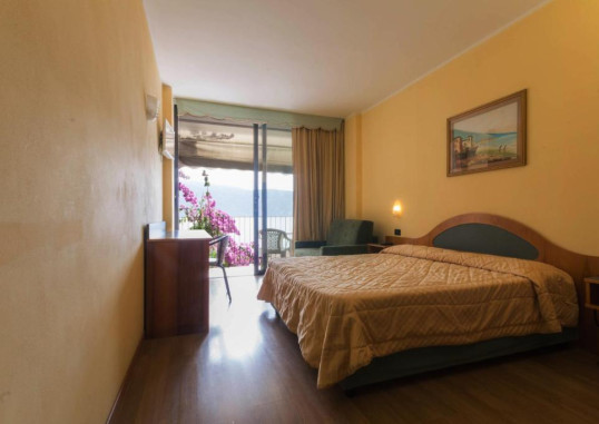 LIDO GARGNANO 18