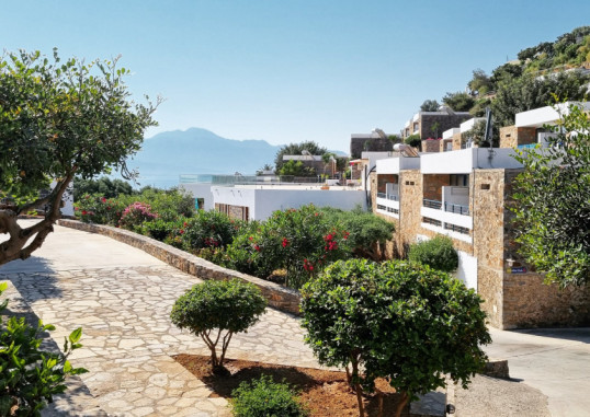ARIADNE BEACH 5