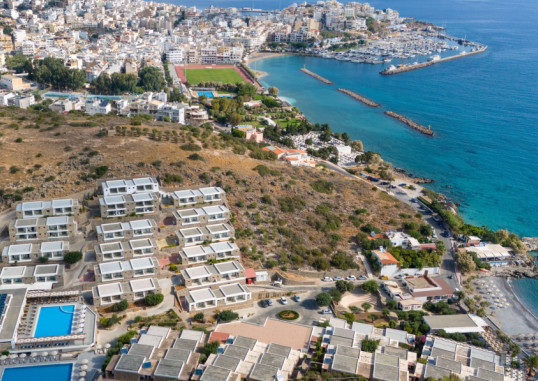 ARIADNE BEACH 8