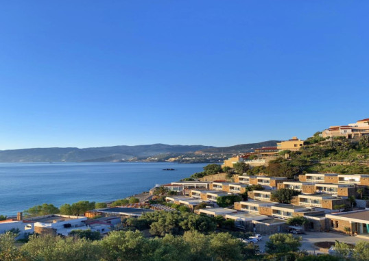 ARIADNE BEACH 14