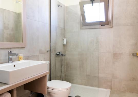 ARIADNE BEACH 23