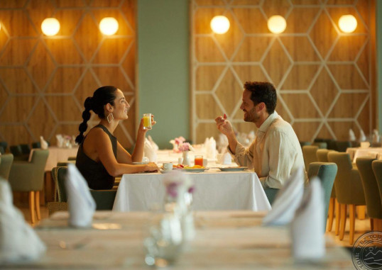 SECRETS SUNNY BEACH RESORT & SPA (ADULTS ONLY) 5