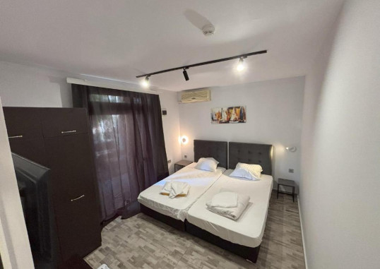 HOTEL 415 3