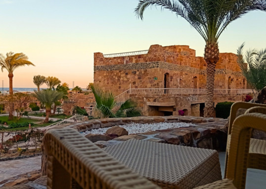 UTOPIA BEACH CLUB 5
