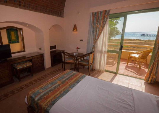 SHAMS ALAM BEACH RESORT 11