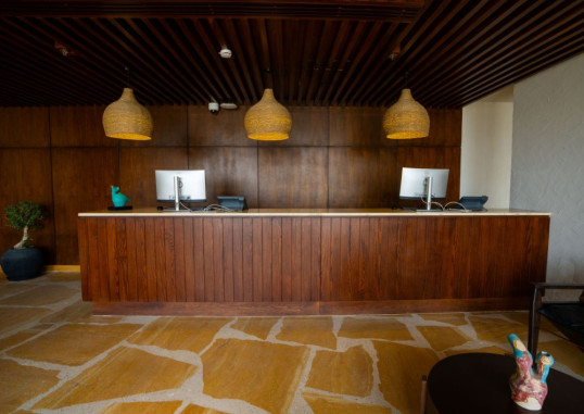 CASA WHITE 27