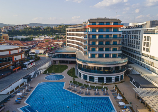 LONICERA PREMIUM HOTEL 2