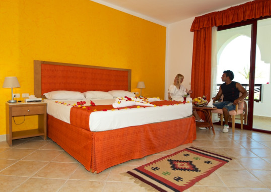 GORGONIA BEACH RESORT 7