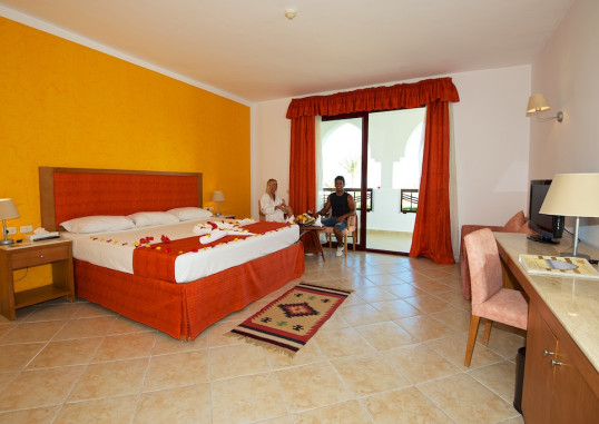 GORGONIA BEACH RESORT 9
