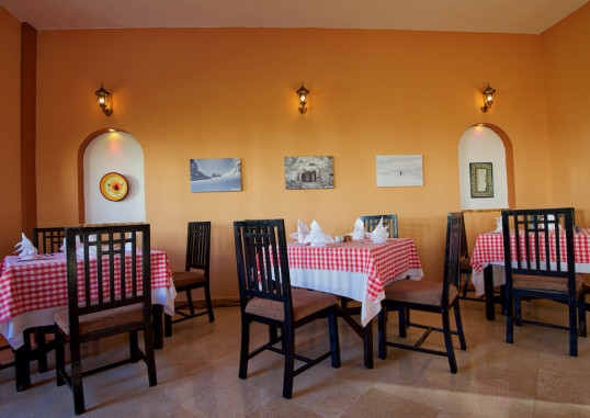 GORGONIA BEACH RESORT 14