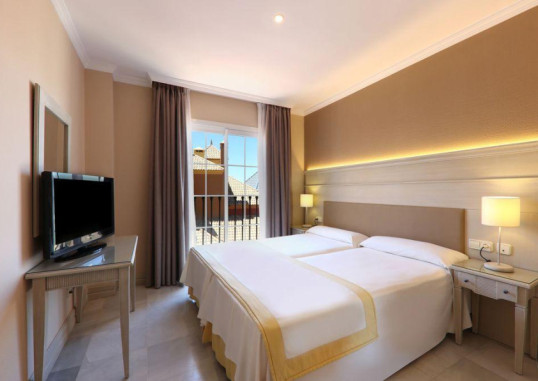 IBEROSTAR WAVES MALAGA PLAYA 3