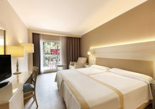 IBEROSTAR WAVES MALAGA PLAYA 15