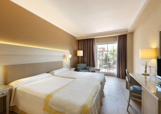 IBEROSTAR WAVES MALAGA PLAYA 16