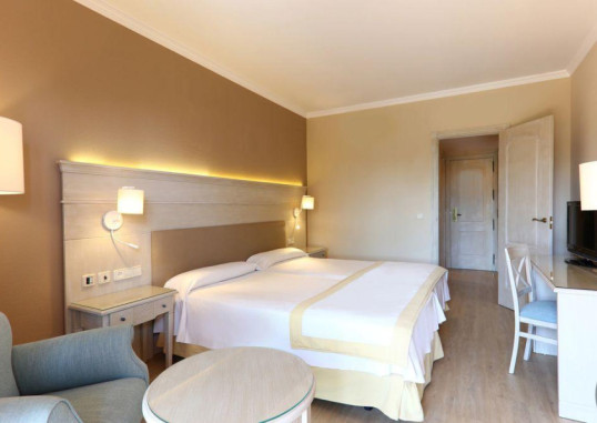 IBEROSTAR WAVES MALAGA PLAYA 21