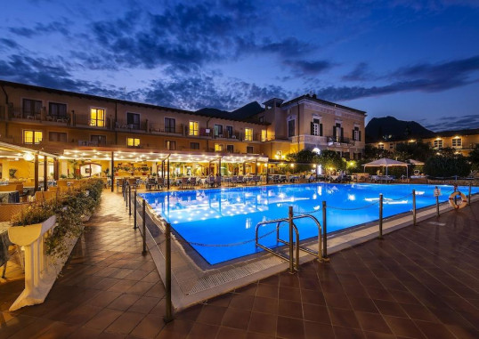 HOTEL ANTICO MONASTERO 1