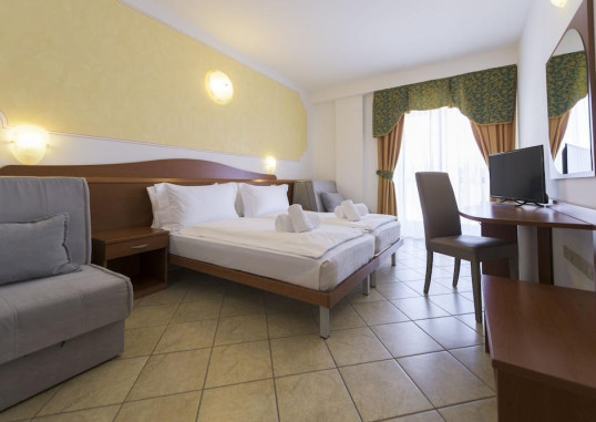 HOTEL ANTICO MONASTERO 5