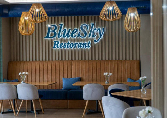 HOTEL BLUE SKY 5