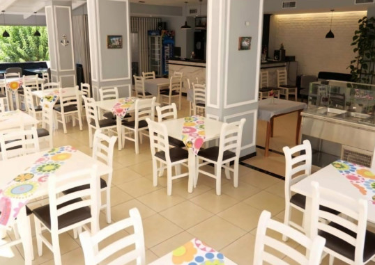 HOTEL ALPHA 6
